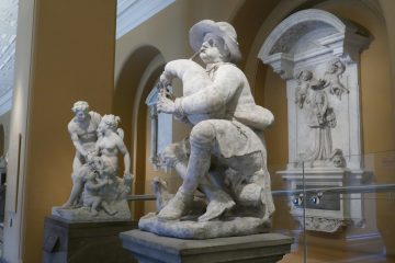 victoria and albert museum statues